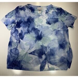 alfred dunner tops Size large Short Sleeve Lattice